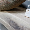 Rene Houtman Zwevend badkamermeubel oud eikenhout 90 cm met rivierstenen waskom Rene Houtman Zwevend badkamermeubel oud eikenhout 90 cm met rivierstenen waskom