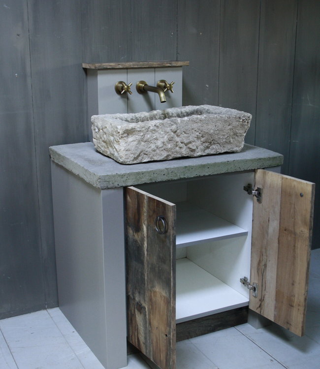 Rene Houtman Badkamermeubelset oud eikenhout met stenen trog en complete pompstraat