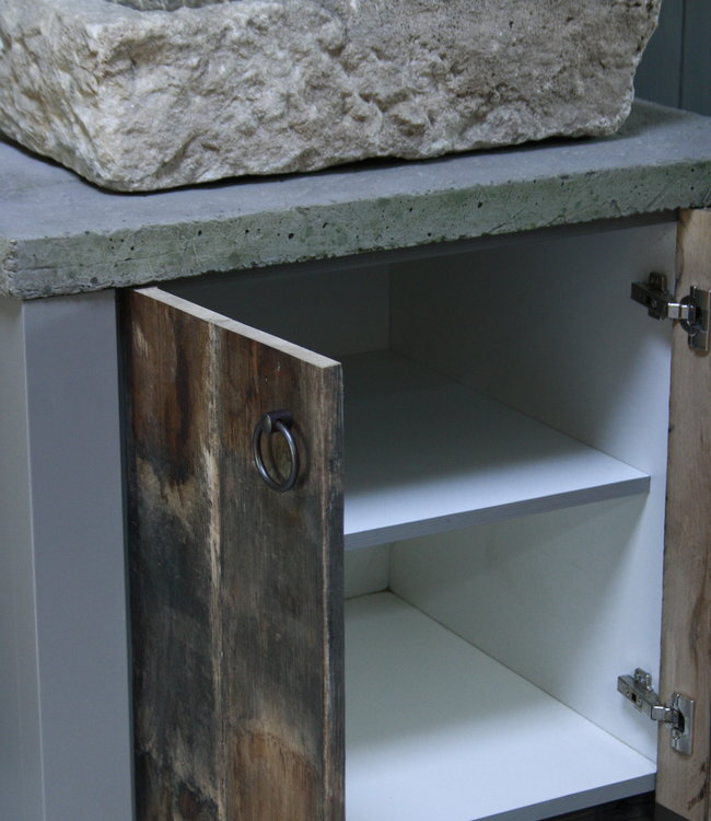 Rene Houtman Badkamermeubelset oud eikenhout met stenen trog en complete pompstraat