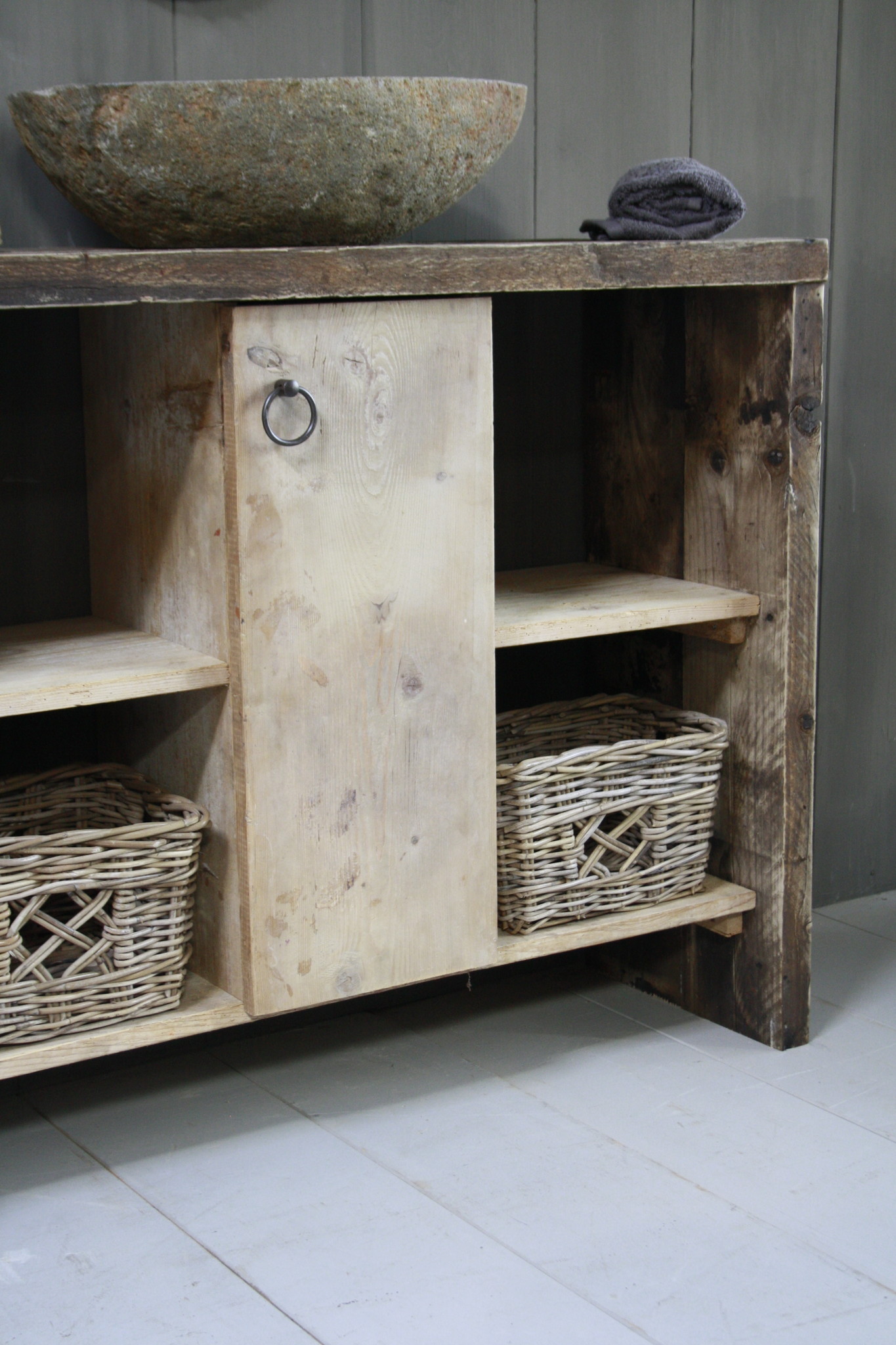 Rene Houtman Oud houten badkamermeubel/Sidetable Kelsey 110 cm