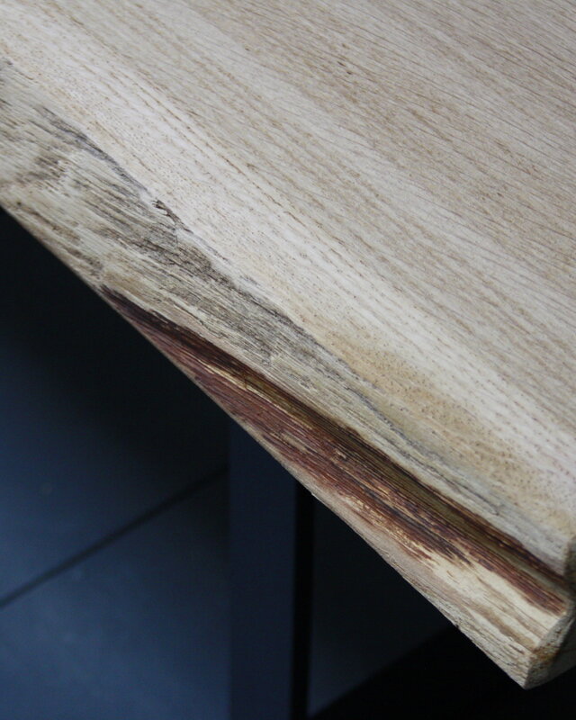 Rene Houtman Eikenhouten salontafel met ijzeren onderstel 250 cm