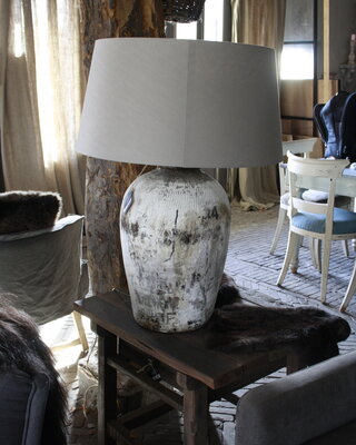 Rene Houtman Kruiklamp oude rijstwijnpot + kap 83 cm