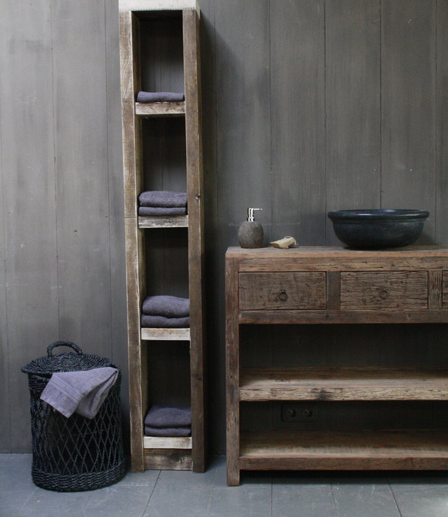 Rene Houtman Massief oud houten badkamerkast/handdoekenkast Hugo