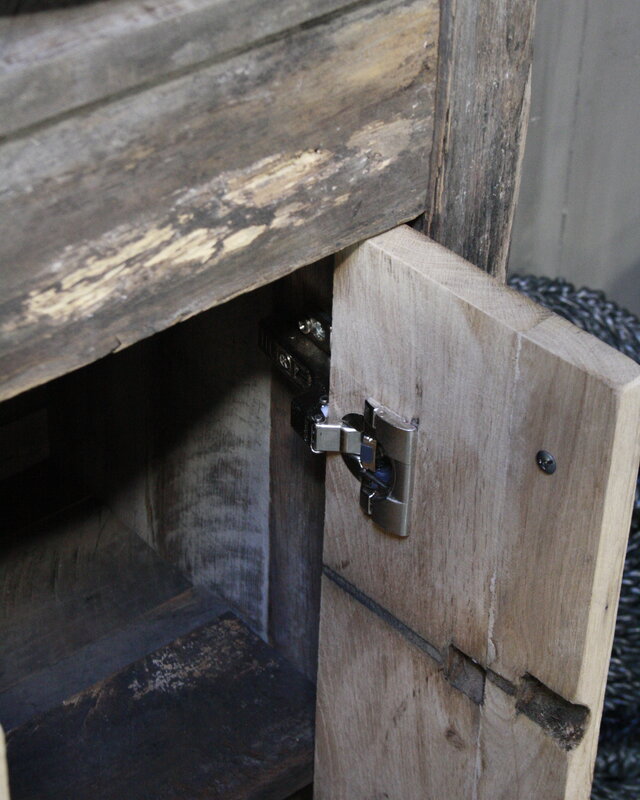 Rene Houtman Oud Eikenhouten Toiletmeubel 90 x 40 x 30 cm