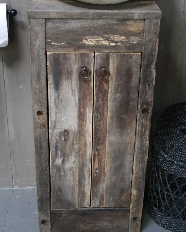 Rene Houtman Oud Eikenhouten Toiletmeubel 90 x 40 x 30 cm