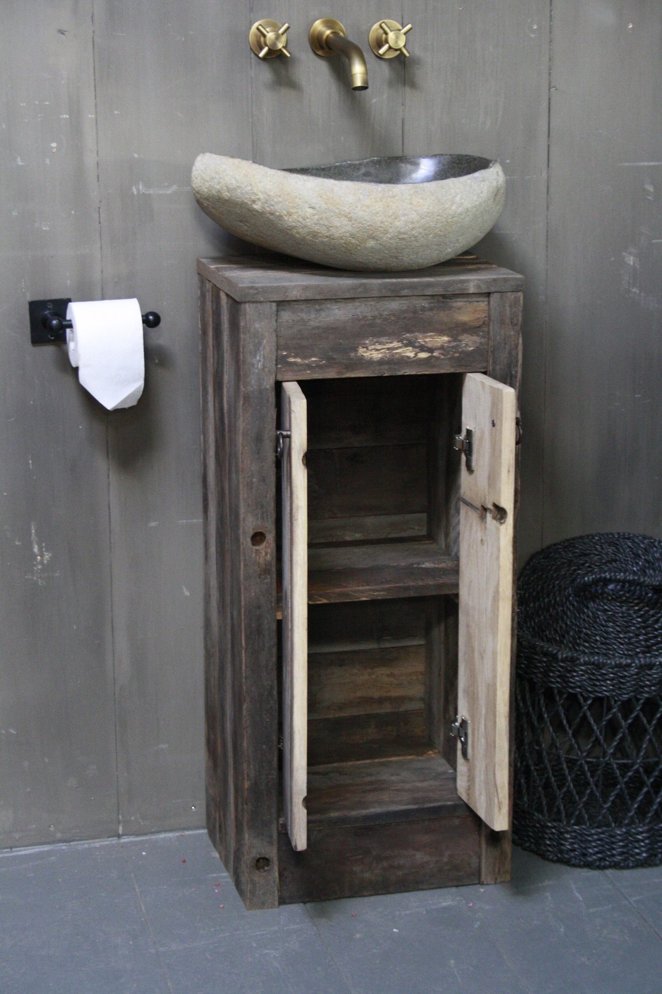 Rene Houtman Oud Eikenhouten Toiletmeubel 90 x 40 x 30 cm