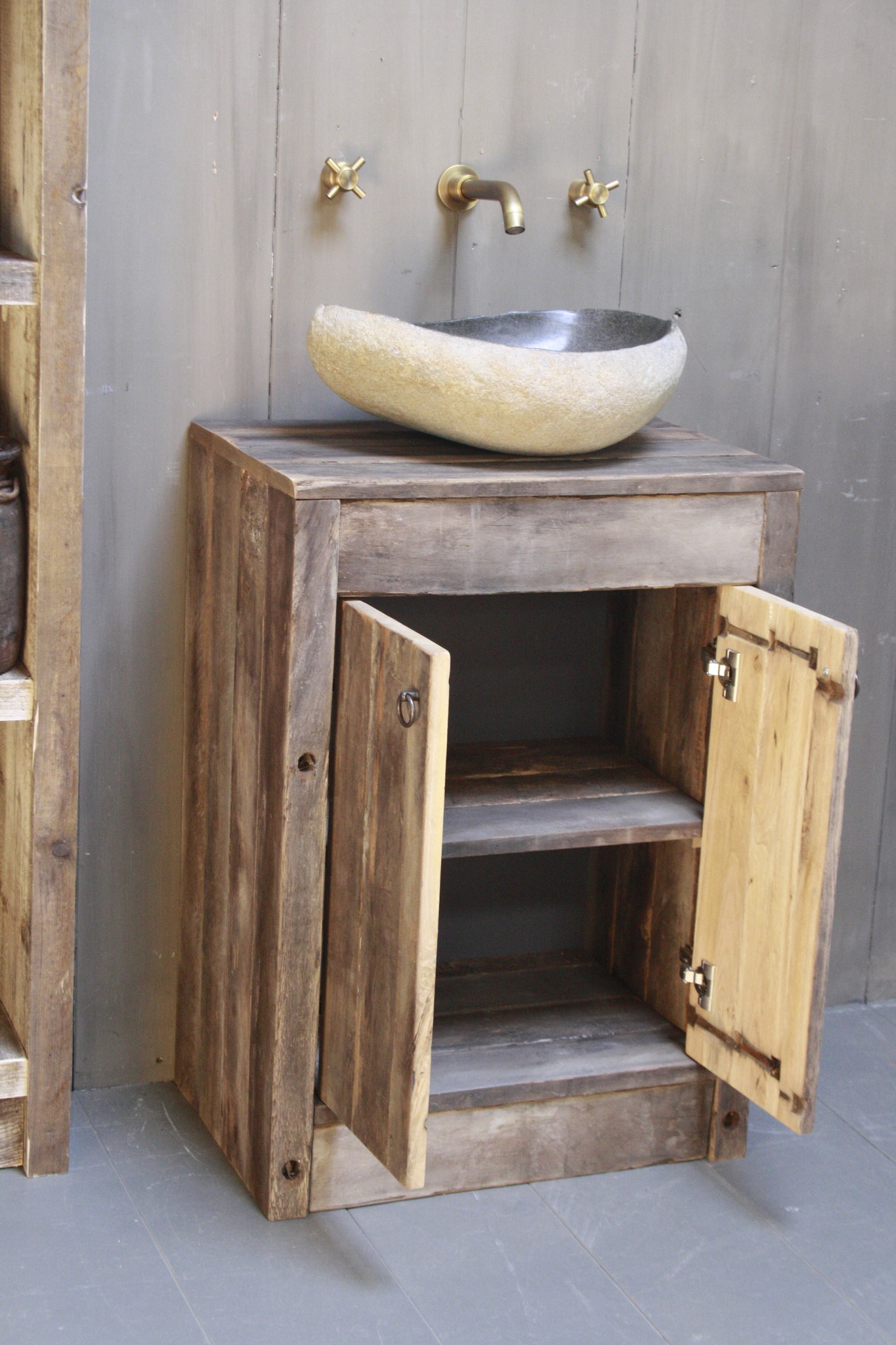 Rene Houtman Oud Eikenhouten Badkamermeubel 85 x 61 x 40 cm