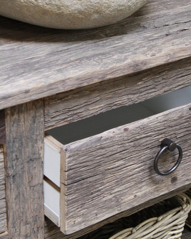 Rene Houtman Oud Eikenhouten Badkamermeubel L140 x H90 cm met 3 lades en legplanken