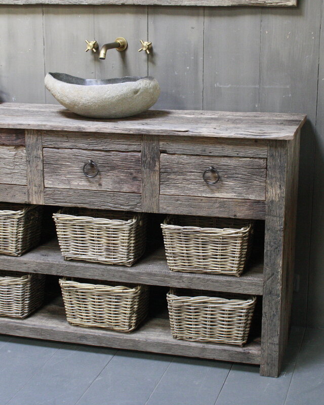Rene Houtman Oud Eikenhouten Badkamermeubel L140 x H90 cm met 3 lades en legplanken