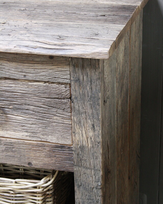 Rene Houtman Oud Eikenhouten Badkamermeubel L140 x H90 cm met 3 lades en legplanken
