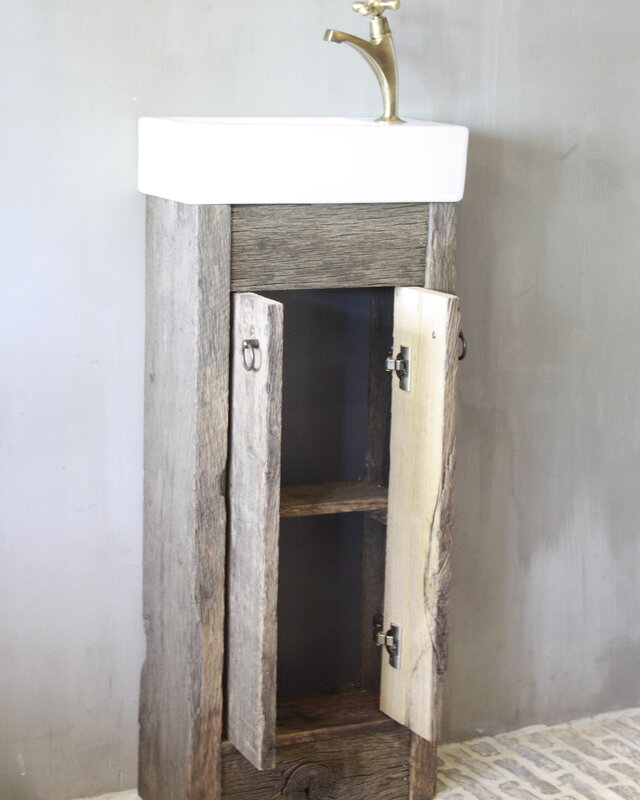 Rene Houtman Landelijk Oud Eikenhouten Geborsteld Toiletmeubel + Fontein Wit