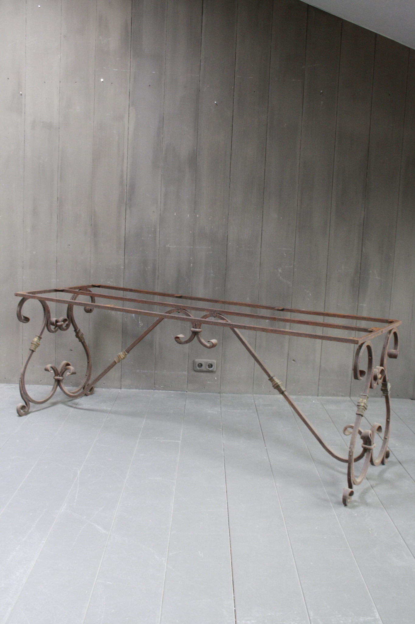 Rene Houtman IJzeren Tafelonderstel Krulpoten Tuintafel Cannes 200 x 70 cm