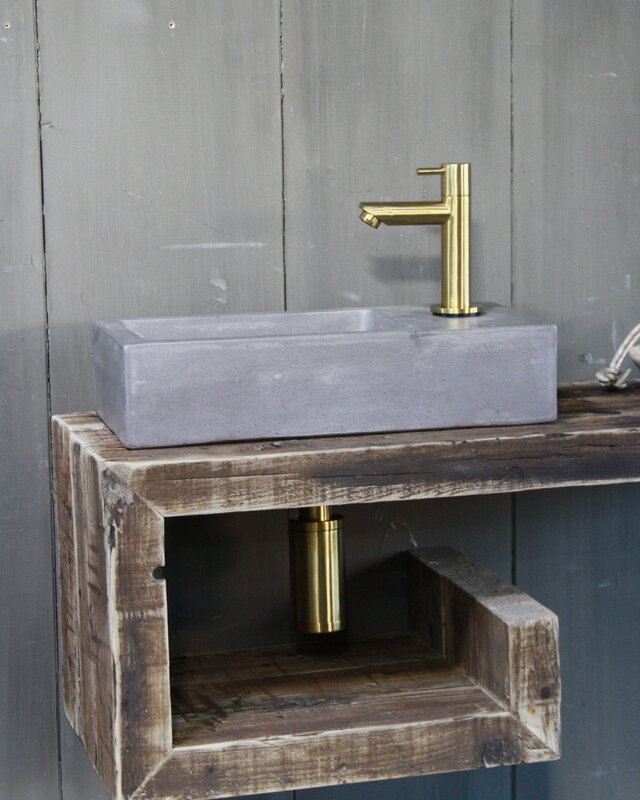 Rene Houtman Rosa - Fonteinmeubelset - Beton- Goud