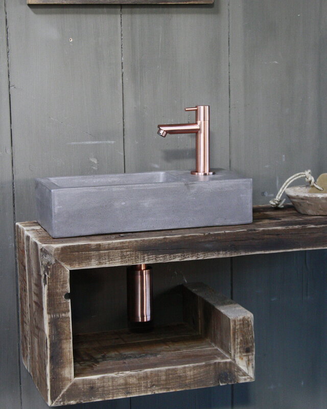 Rene Houtman Rosa - Fonteinmeubelset - Beton - Koper