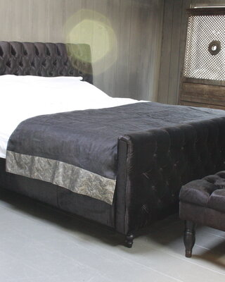 Rene Houtman Darlton Deluxe Ledikant Gecapitonneerd Velvet Dark