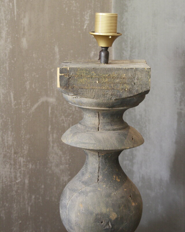 Aura Peeperkorn Balusterlamp Oud Hout L65 cm Grijs
