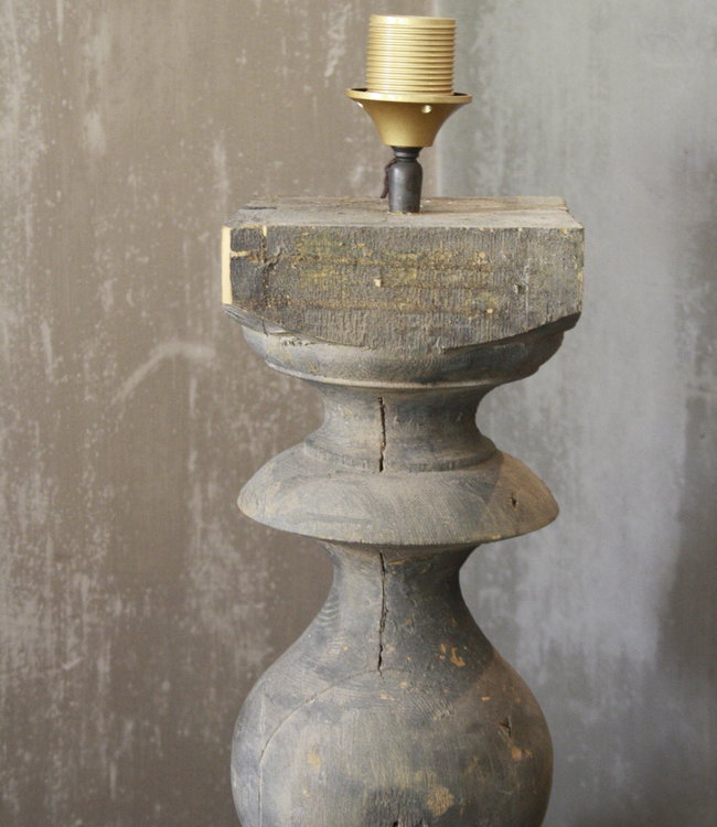 Aura Peeperkorn Balusterlamp Oud Hout L65 cm Grijs