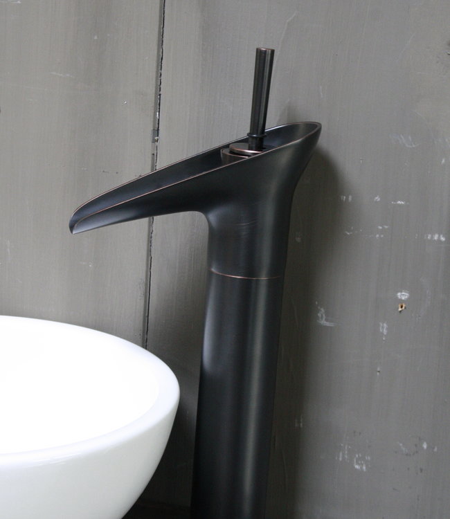 Rene Houtman Boris fonteinmeubelset wit incl. hoge kraan zwart