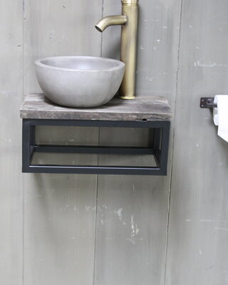 Rene Houtman Boris fonteinmeubelset beton incl. hoge kraan brons