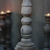 Rene Houtman Kaarsenstandaard Hout Nepalees 80 cm Rene Houtman Kaarsenstandaard Hout Nepalees 80 cm