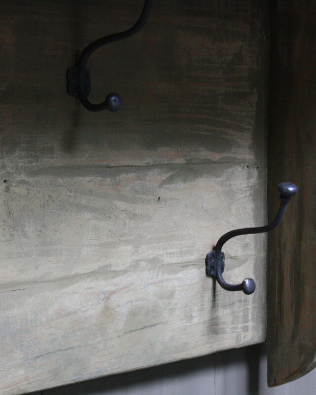 Rene Houtman Kapstok oud teak hout 6 haaks 130 x 40 cm
