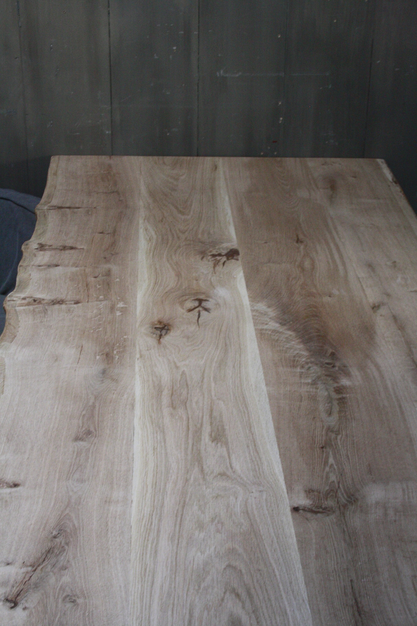 Rene Houtman Eetkamertafel Eiken 250 cm met ijzeren onderstel