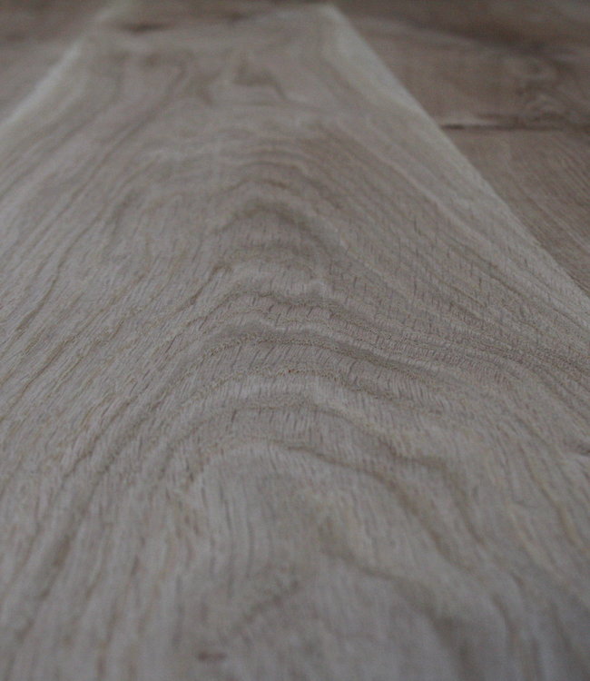 Rene Houtman Eetkamertafel Eiken 250 cm met ijzeren onderstel