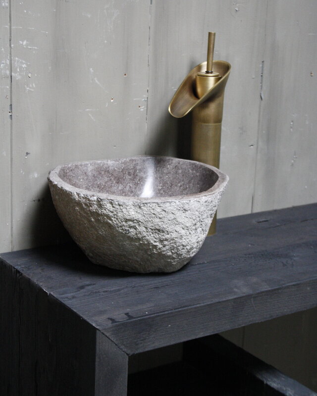 Rene Houtman Watervalkraan Nostalgisch Brons 31,2 cm