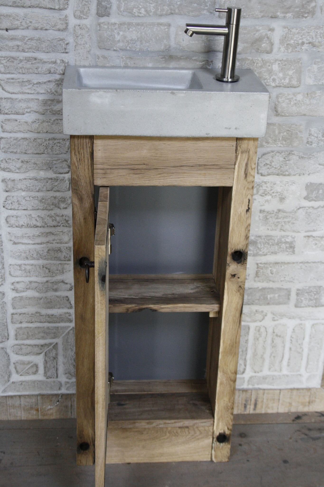 Rene Houtman Toiletmeubel landelijk oud eikenhout geschaafd - 1 deur - 90 cm