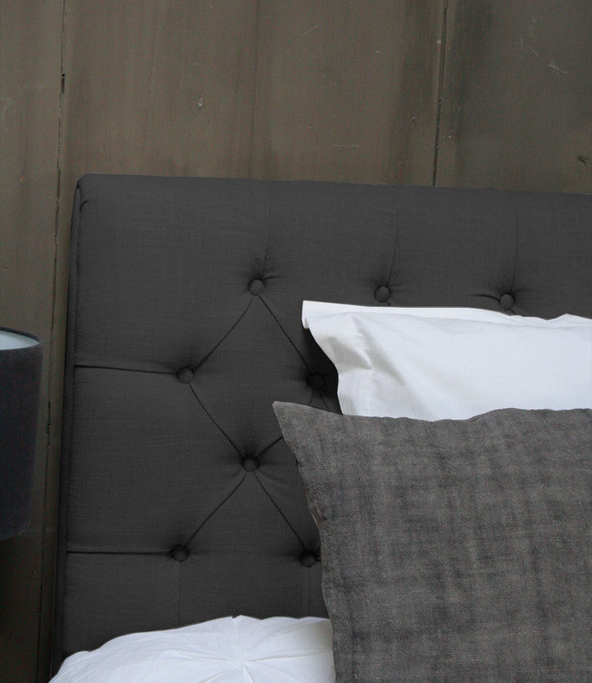 Rene Houtman Darlton Ledikant Capiton Stof Graphite