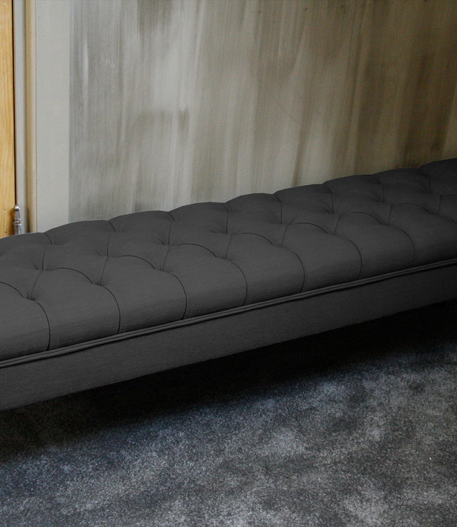 Rene Houtman Tweepersoons bed Darlton gestoffeerd met capitons Antraciet