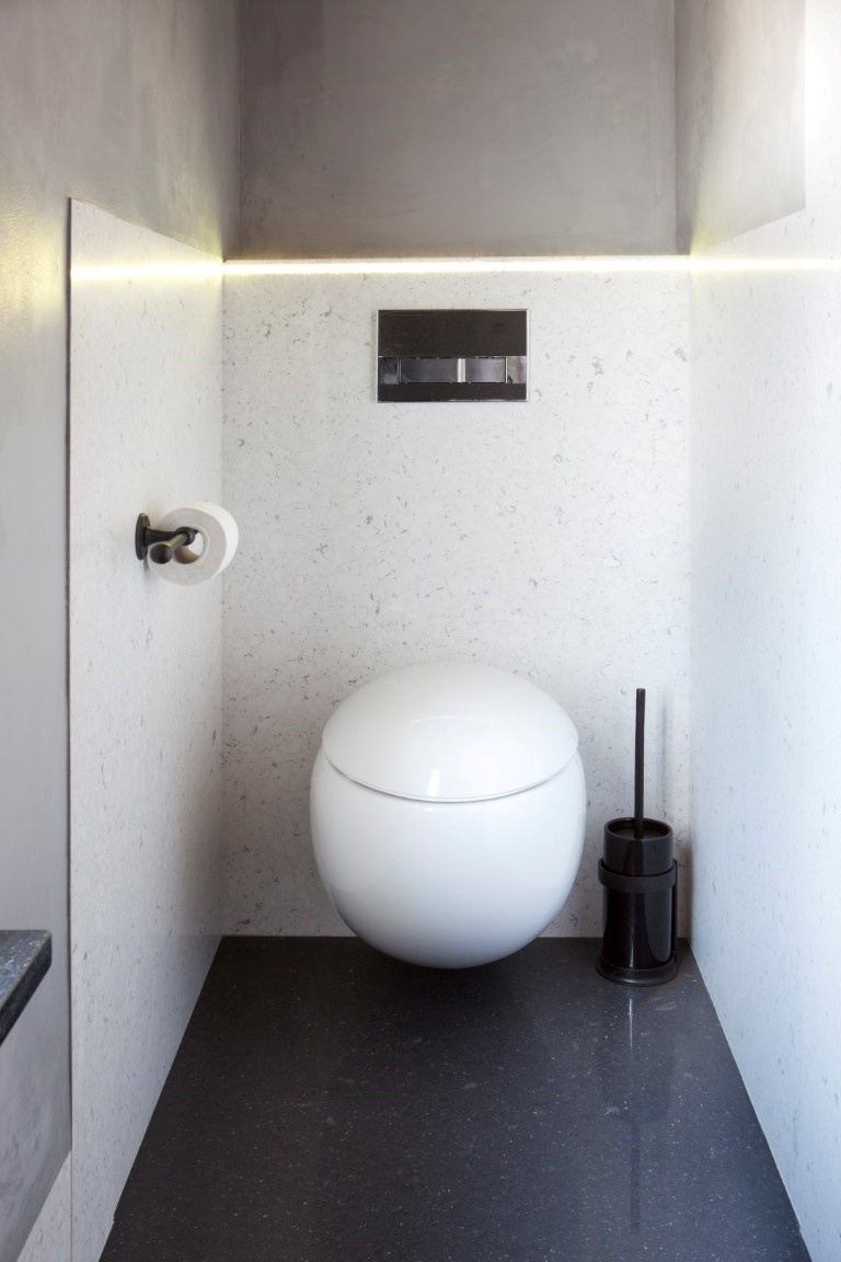 Dauby STUK TOILETBORSTELHOUDER “WHITE POT” RUW METAAL (RM)