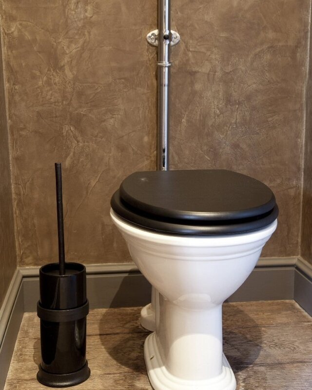 Dauby STUK TOILETBORSTELHOUDER “WHITE POT” RUW METAAL (RM)