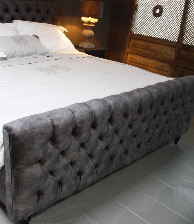 Rene Houtman Darlton Adore Ledikant Gecapitonneerd D. Grey