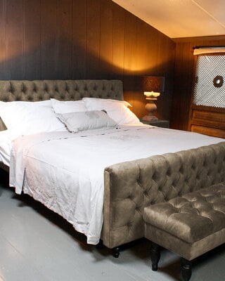 Rene Houtman Darlton Adore Ledikant Gecapitonneerd Beige