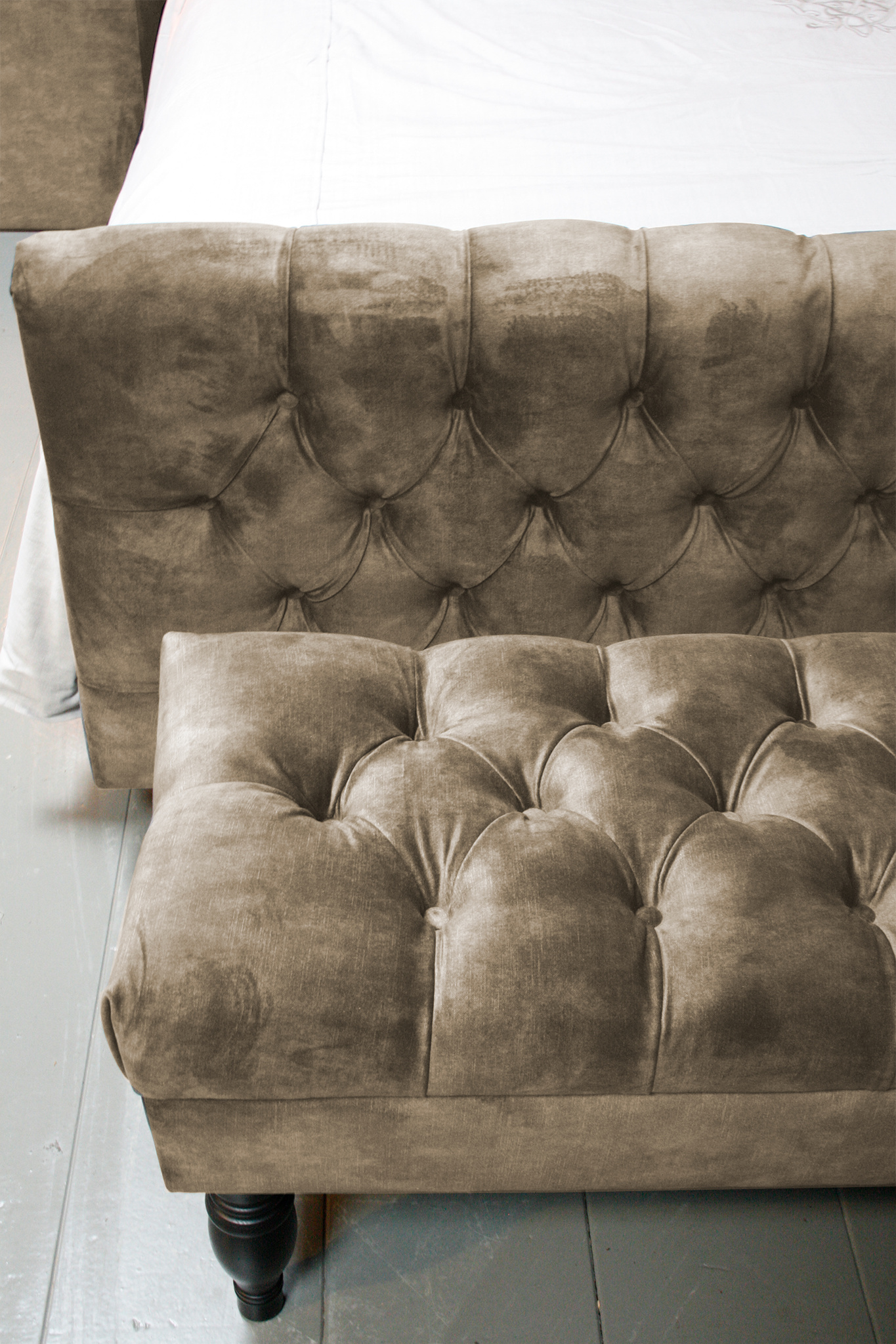 Rene Houtman Darlton Adore Ledikant Gecapitonneerd Beige