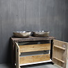 Rene Houtman Badkamermeubel Kelsey 120 cm - Lades en deurtjes - Oude wagondelen & kaasplanken Rene Houtman Badkamermeubel Kelsey 120 cm - Lades en deurtjes - Oude wagondelen & kaasplanken