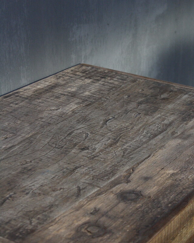 Rene Houtman Oud houten nachtkastje 3 lades 50x35x60 cm