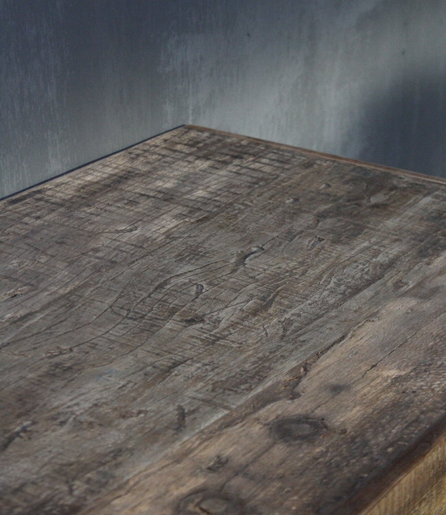 Rene Houtman Oud houten nachtkastje 3 lades 50x35x60 cm