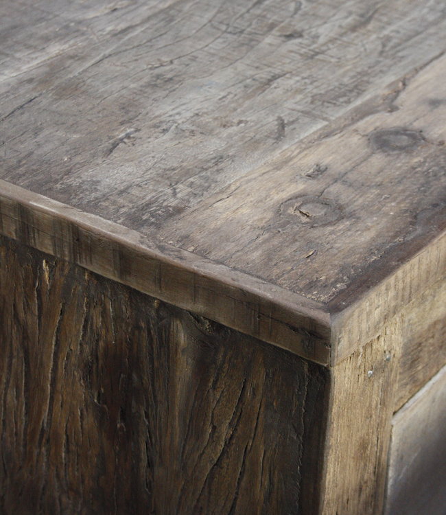 Rene Houtman Oud houten nachtkastje 3 lades 50x35x60 cm