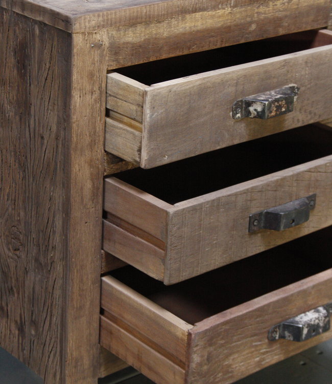 Rene Houtman Oud houten nachtkastje 3 lades 50x35x60 cm