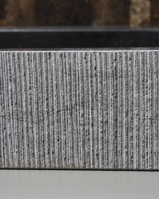 Forzalaqua Wastafel Forzalaqua Oslo Hardsteen Gefrijnd Met Kraangat Antraciet 60x40x9 cm