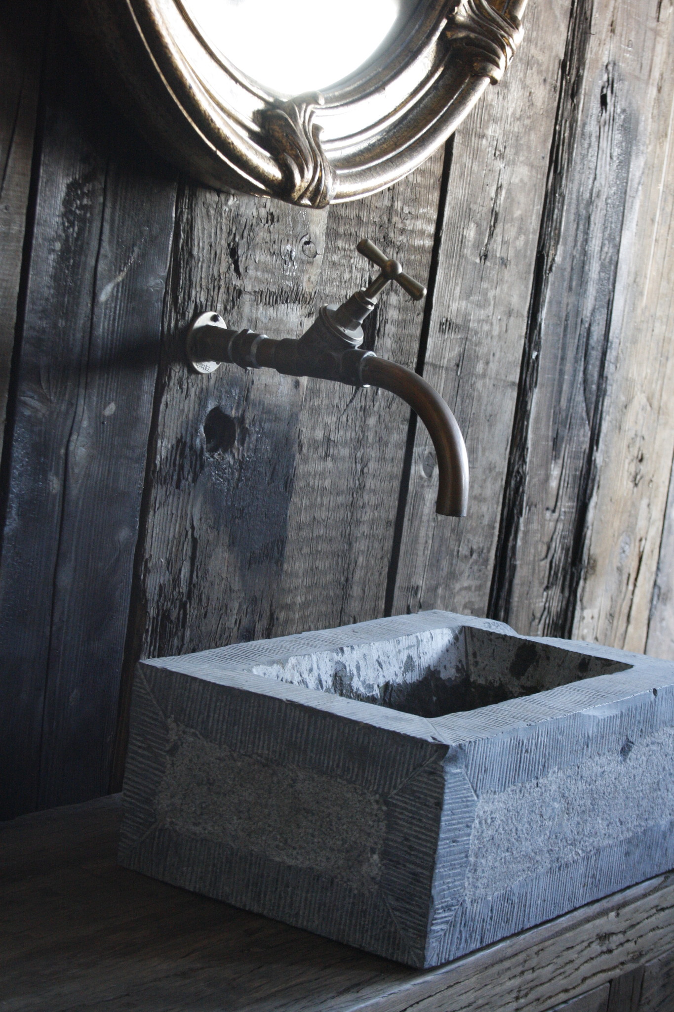 Rene Houtman Assen - Koperen Muurkraan - Koud Water - Handmade