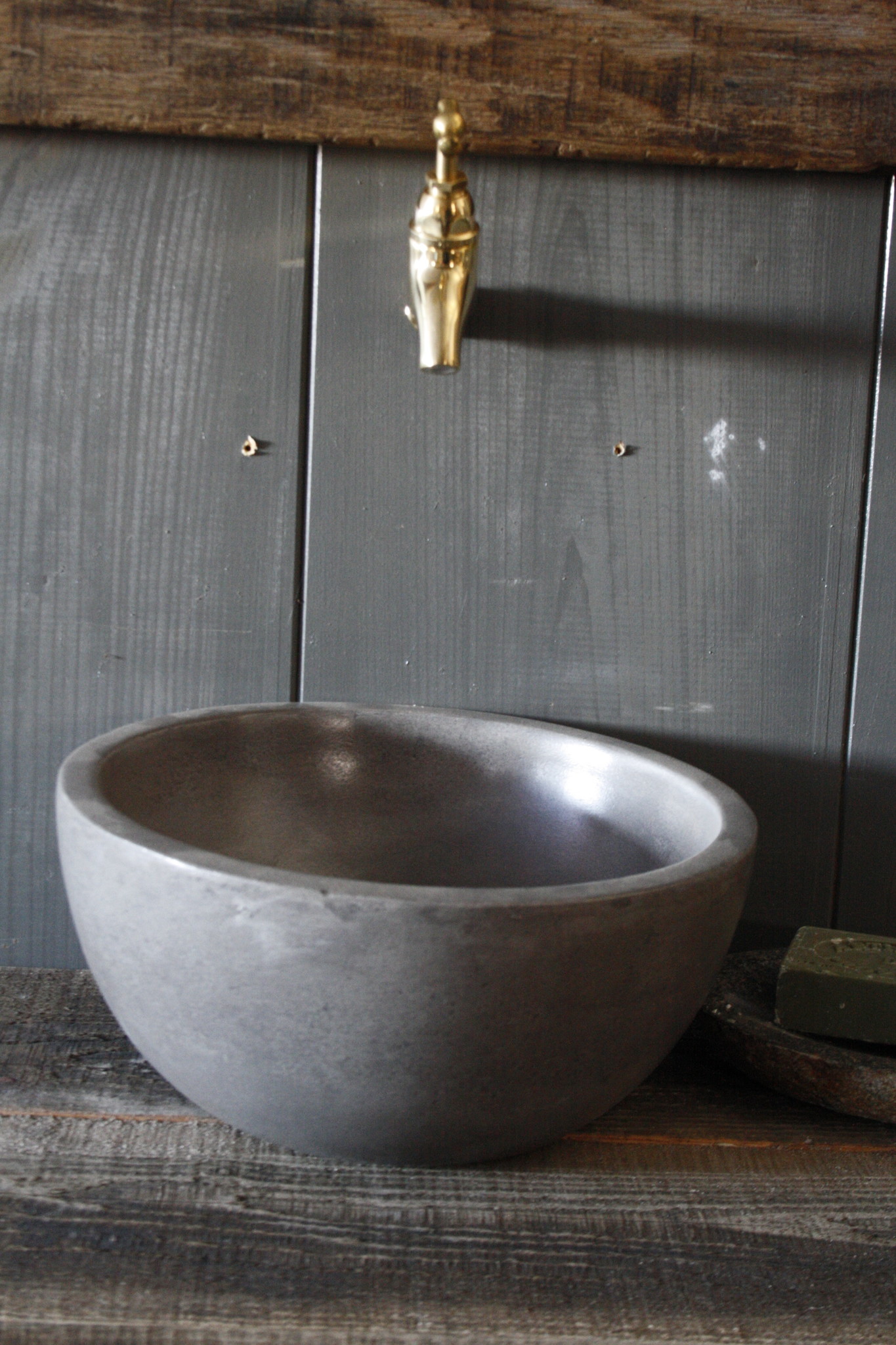 Rene Houtman Maastricht - Messing Tapkraan - Koud Water Muur -