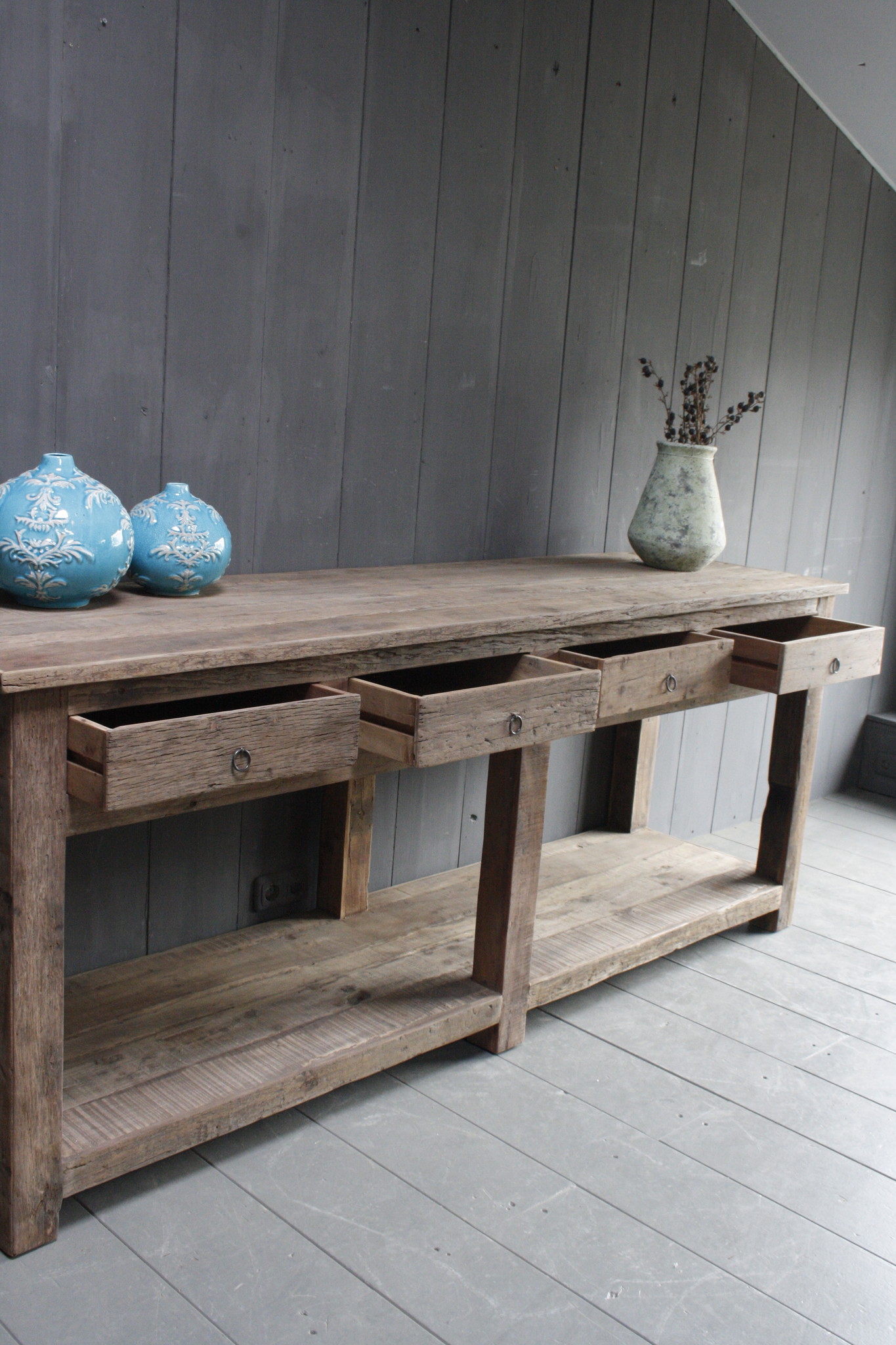 Rene Houtman Sidetable Bassano oud hout met lades 226 x 60 x 90