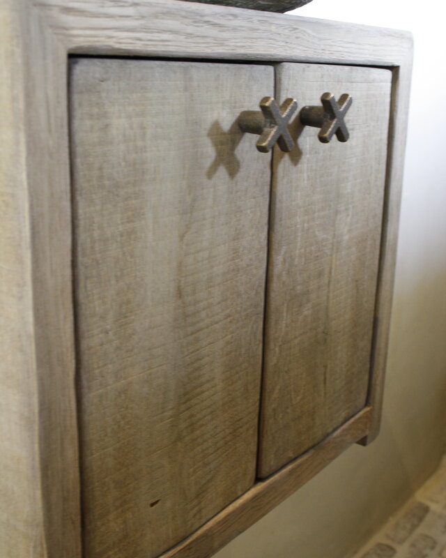 Rene Houtman Zwevend Toiletmeubel Eiken Deurtjes L39xH35 cm