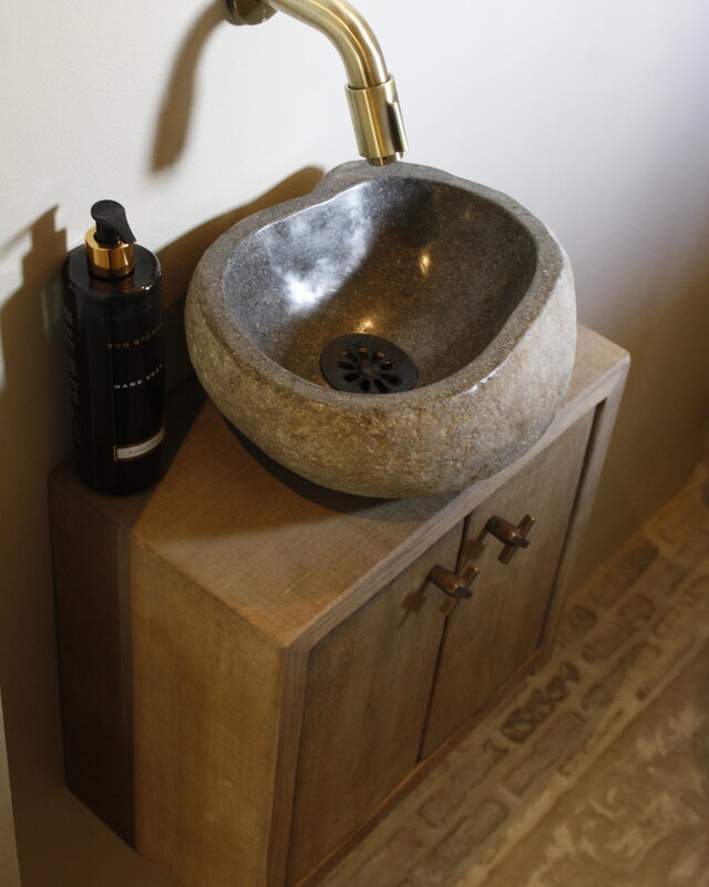 Rene Houtman Zwevend Toiletmeubel Eiken Deurtjes L39xH35 cm