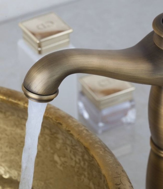 Rene Houtman Antieke Wastafelkraan - Brons