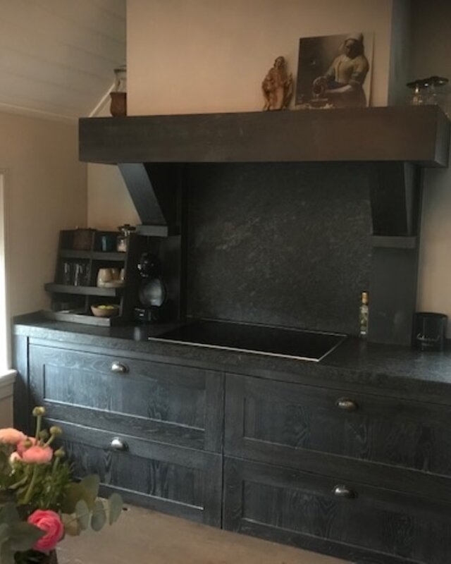 Rene Houtman Gruttersbak B45xD34xH46 Vergrijsd Hout