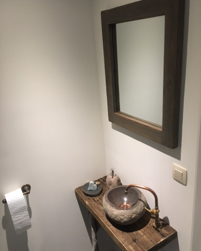 Rene Houtman Aleida Houten Toiletset compleet met waskom, kraan & 2 beugels